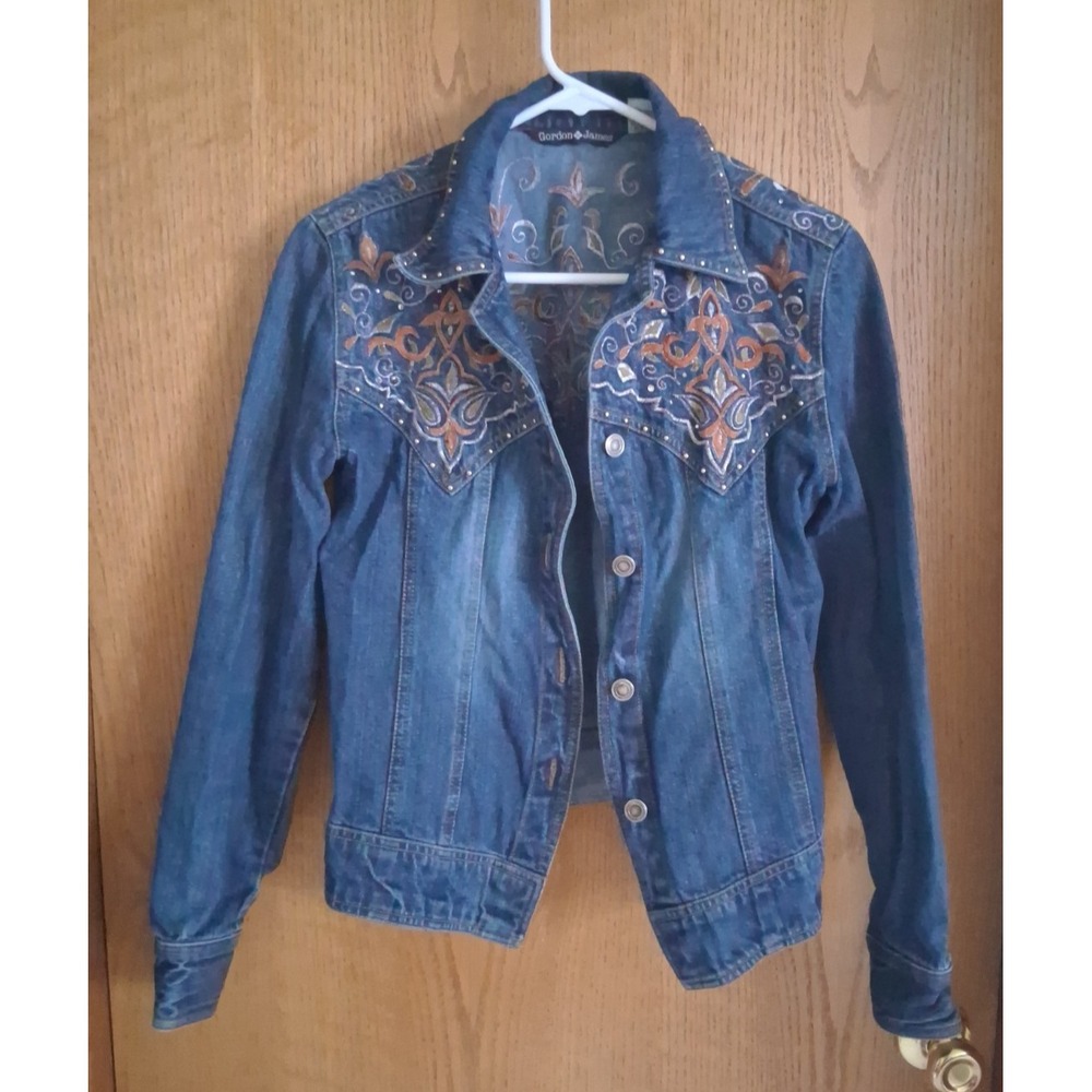 Gordon James Women's Small Embroidered Blue Denim Jacket with Studs Read